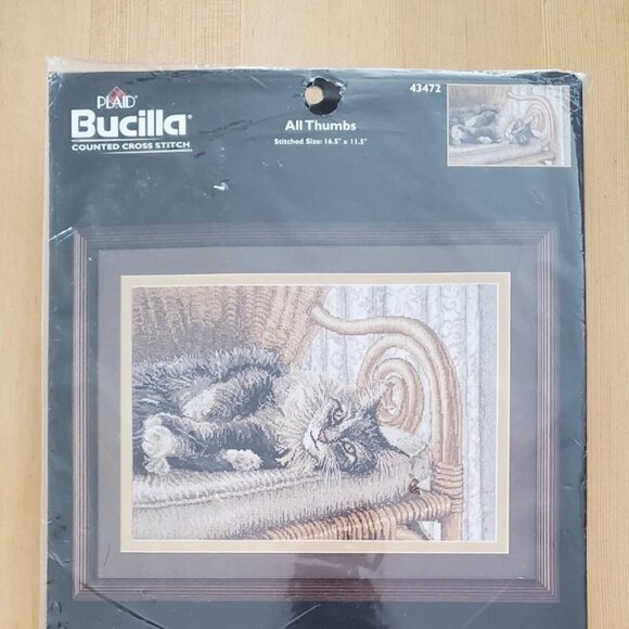 Bucilla All Thumbs Counted Cross Stitch Kit Tabby Cat Sue Ellen Ross 16.5 x 11.5 - Picture 2 of 6